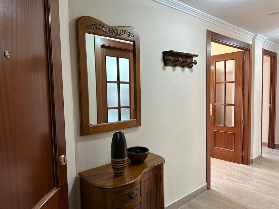 Appartement Piso En Linares Zona Centro Con Parking Gratis Extérieur photo